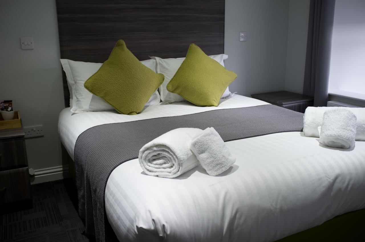 Blackbull Hotel Tarbolton Eksteriør billede